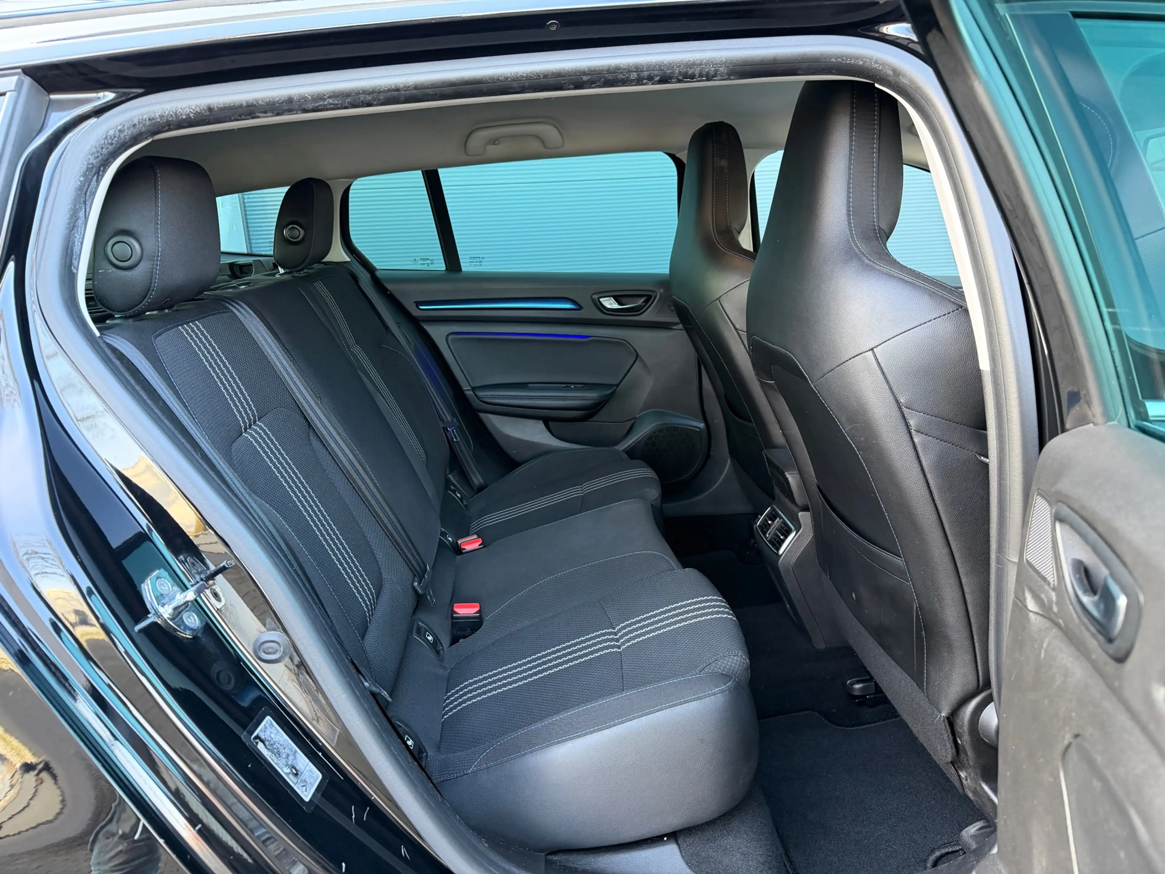 Renault Megane Estate 1.2 GT-Line|nieuwe distributie ketting — photo 11