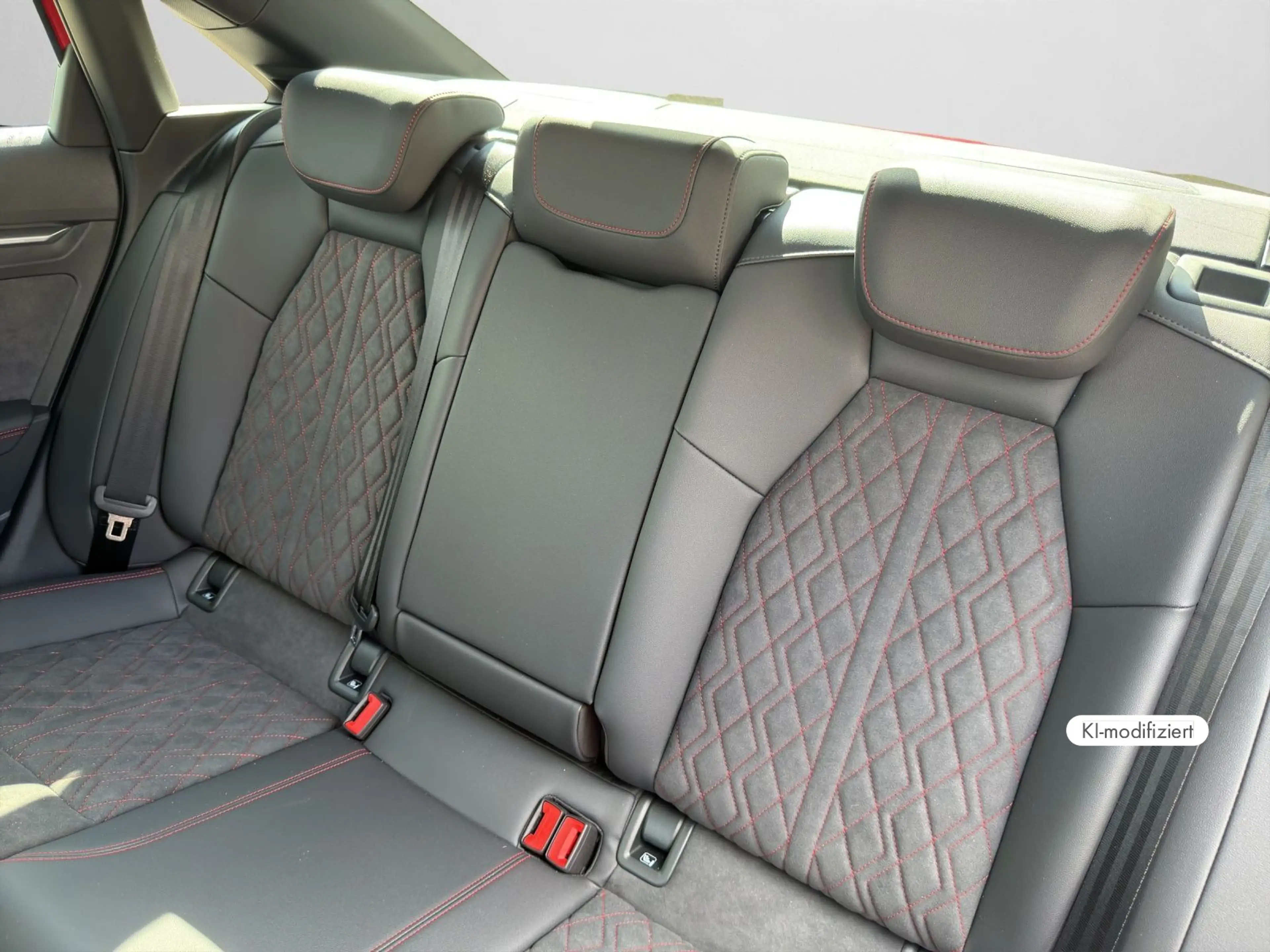 Audi S3 TFSI quattro MATRIX HUD SONOS 360° — photo 14