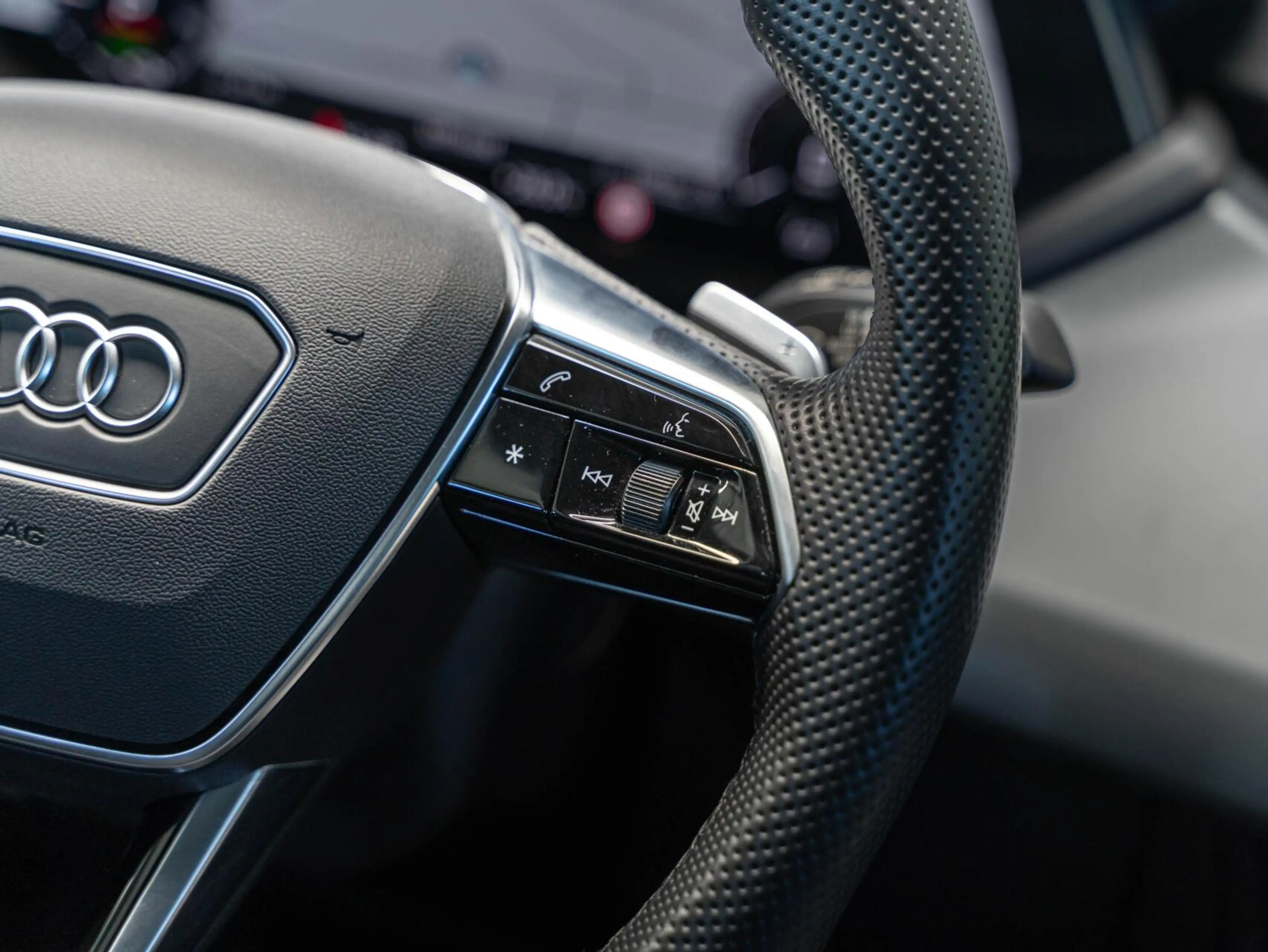 Audi e-tron GT GT 93 kWh B&O Panodak 21' — photo 32