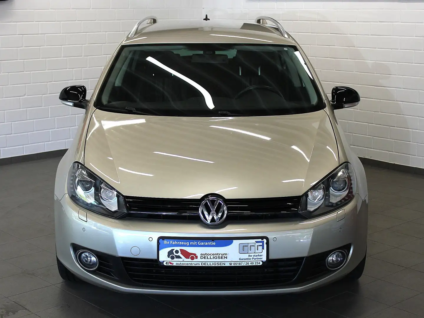 Volkswagen Golf Variant Match 1,4 Ltr. AHK Navi Sthzg BT Tempom Shzg PDC Gris - 2