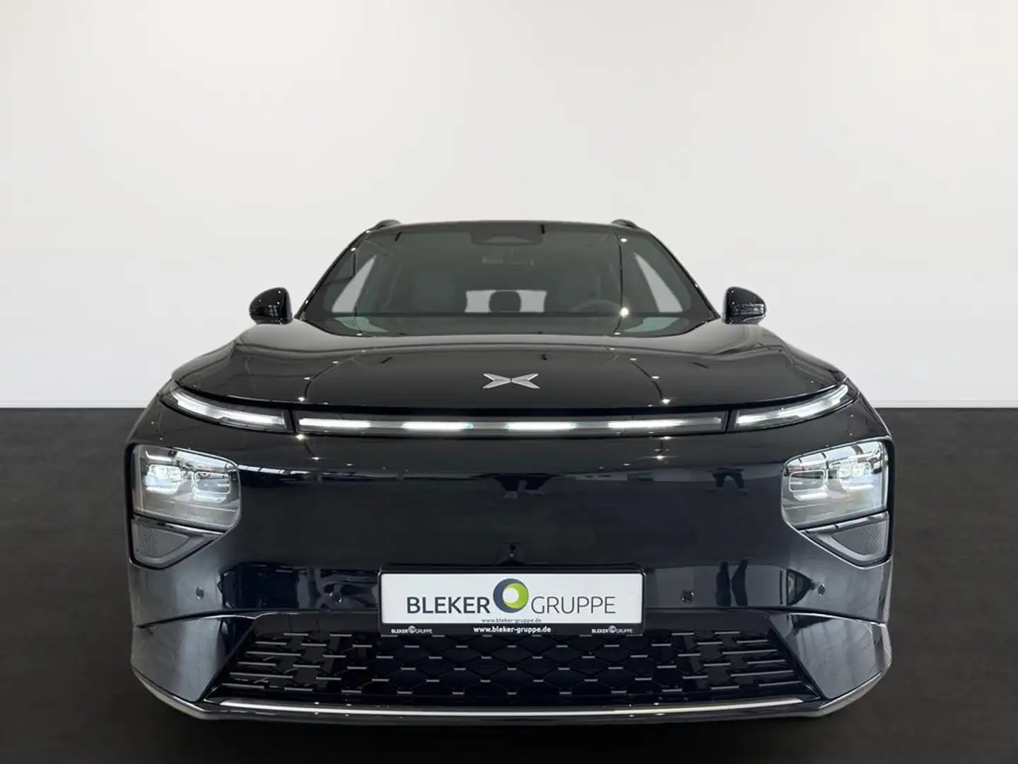 Xpeng G9 Long Range Nero - 2