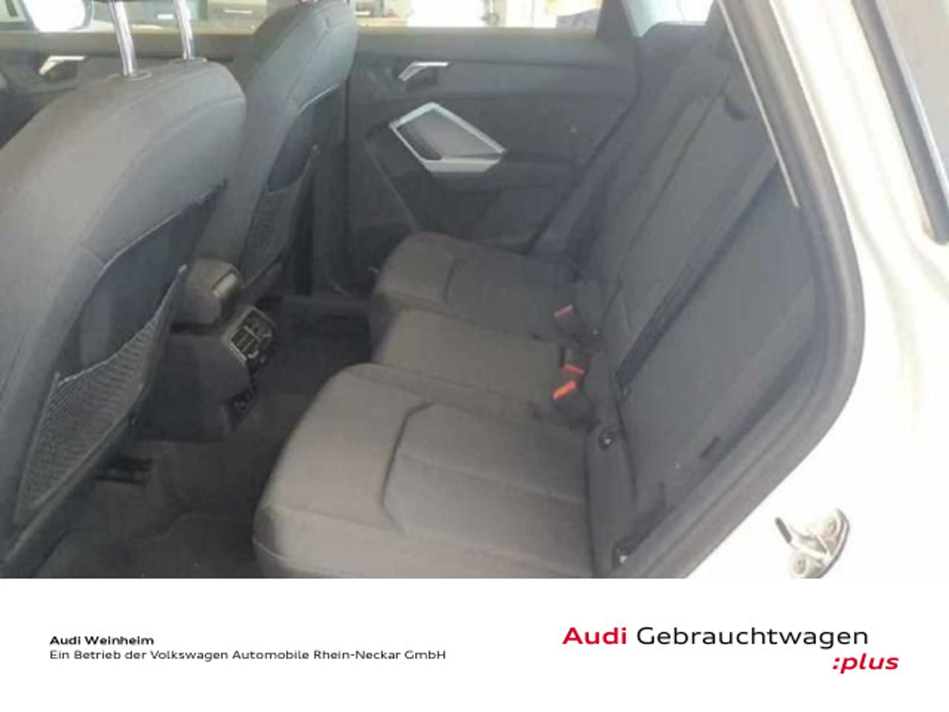 Audi Q3 45 TFSIe Stonic LED Kamera Navi uvm. — photo 10