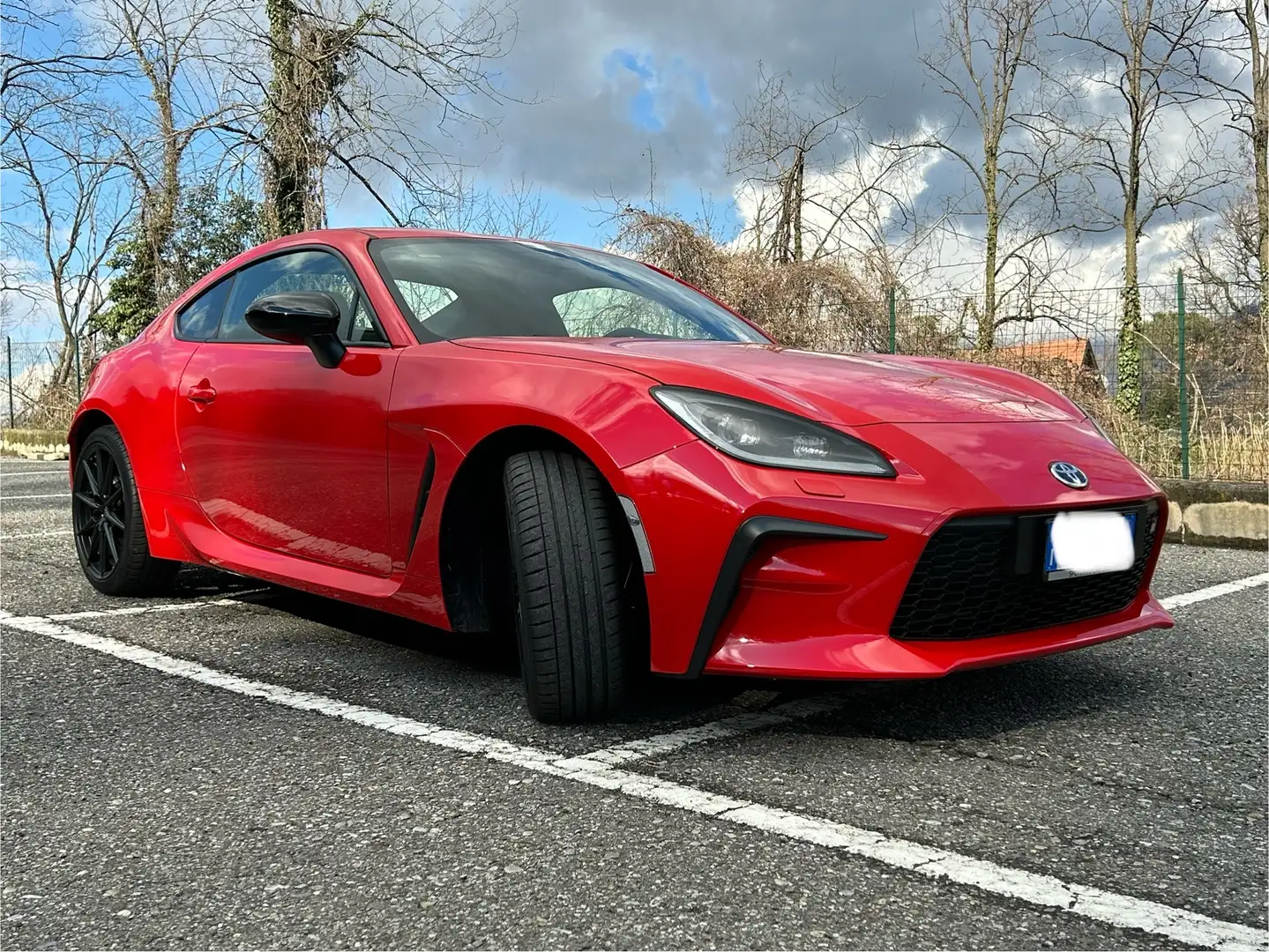 Toyota GR86 2.4 Premium Sport Piros - 1