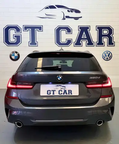 BMW 3 Series view 8