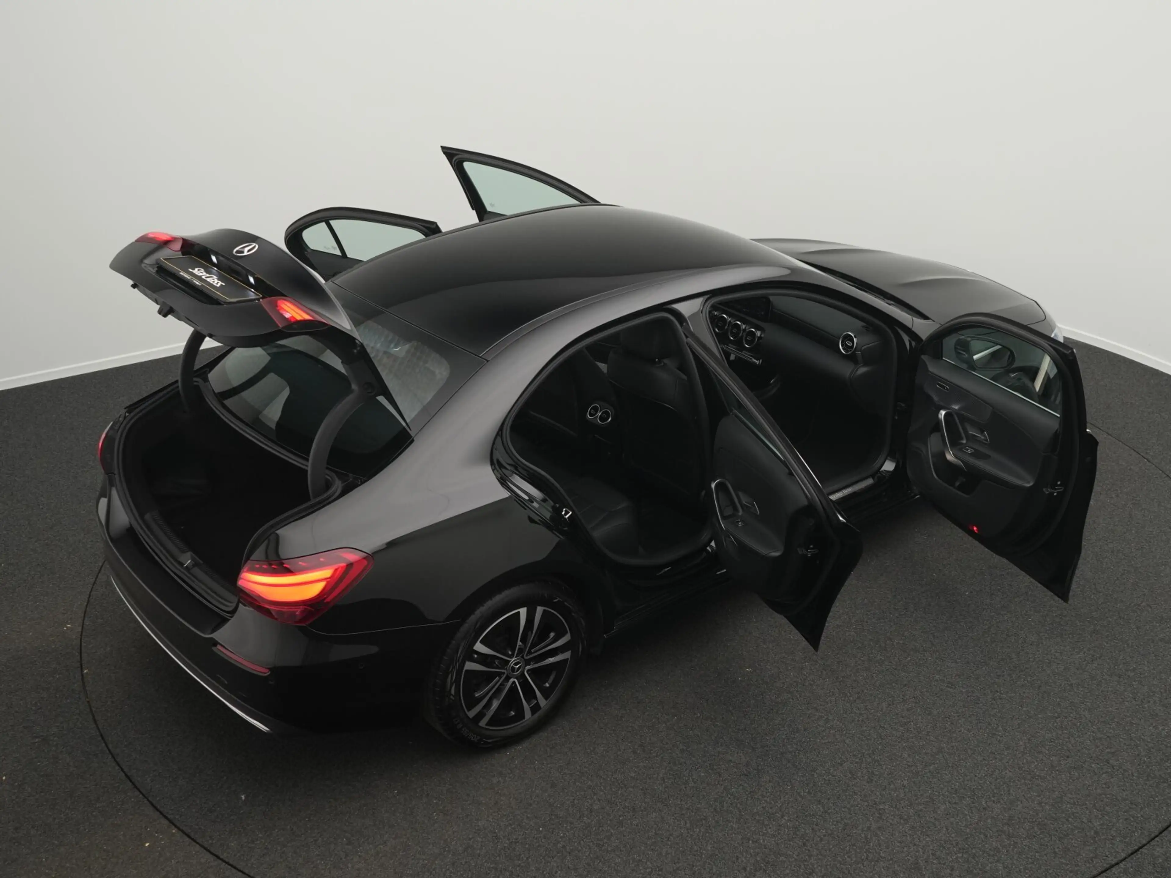 Mercedes-Benz A 200 A 200 Progressive-Line Limousine  Navi/Autom./LED — photo 15