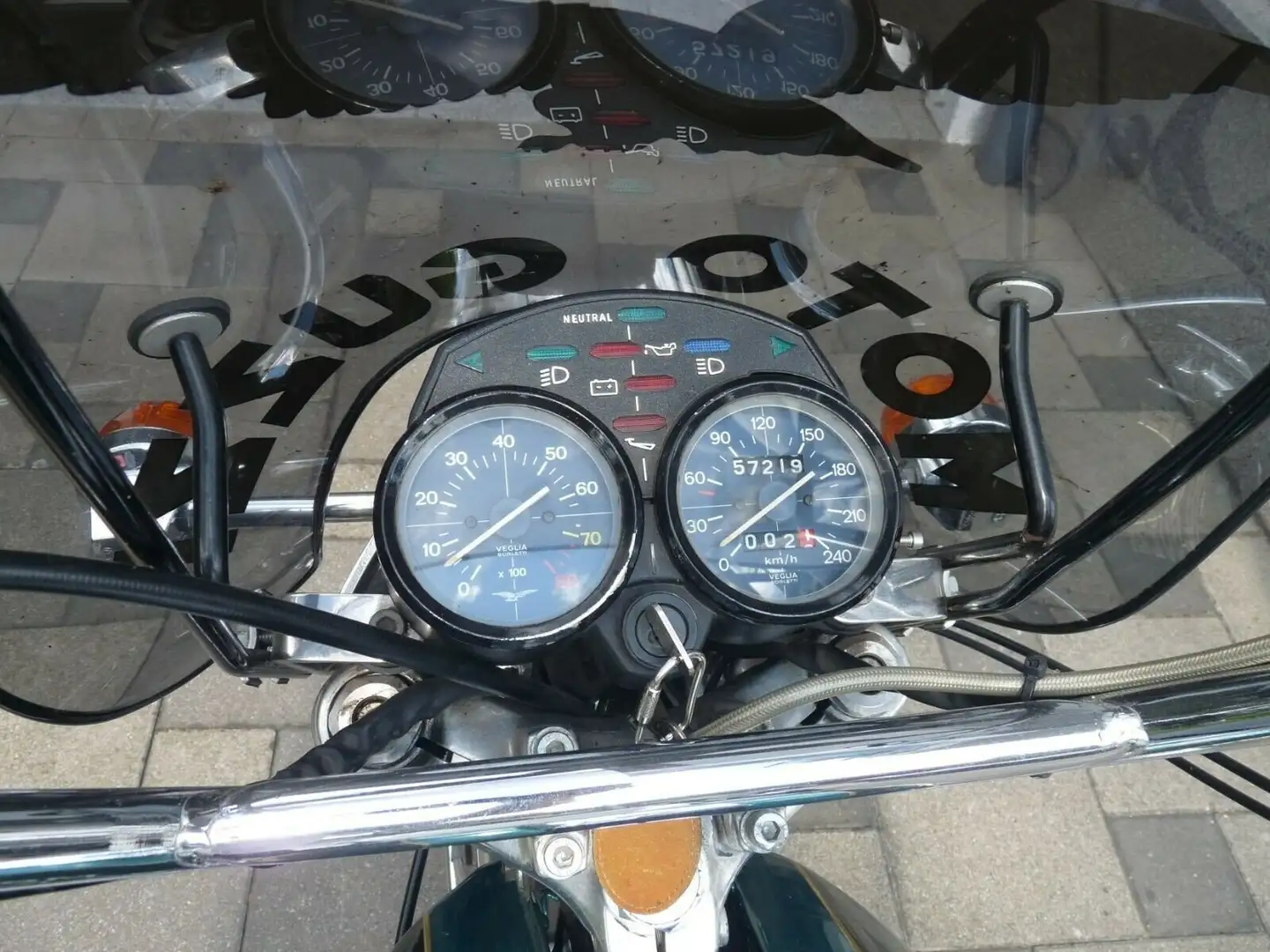 Moto Guzzi California 850 T3 Groen - 2