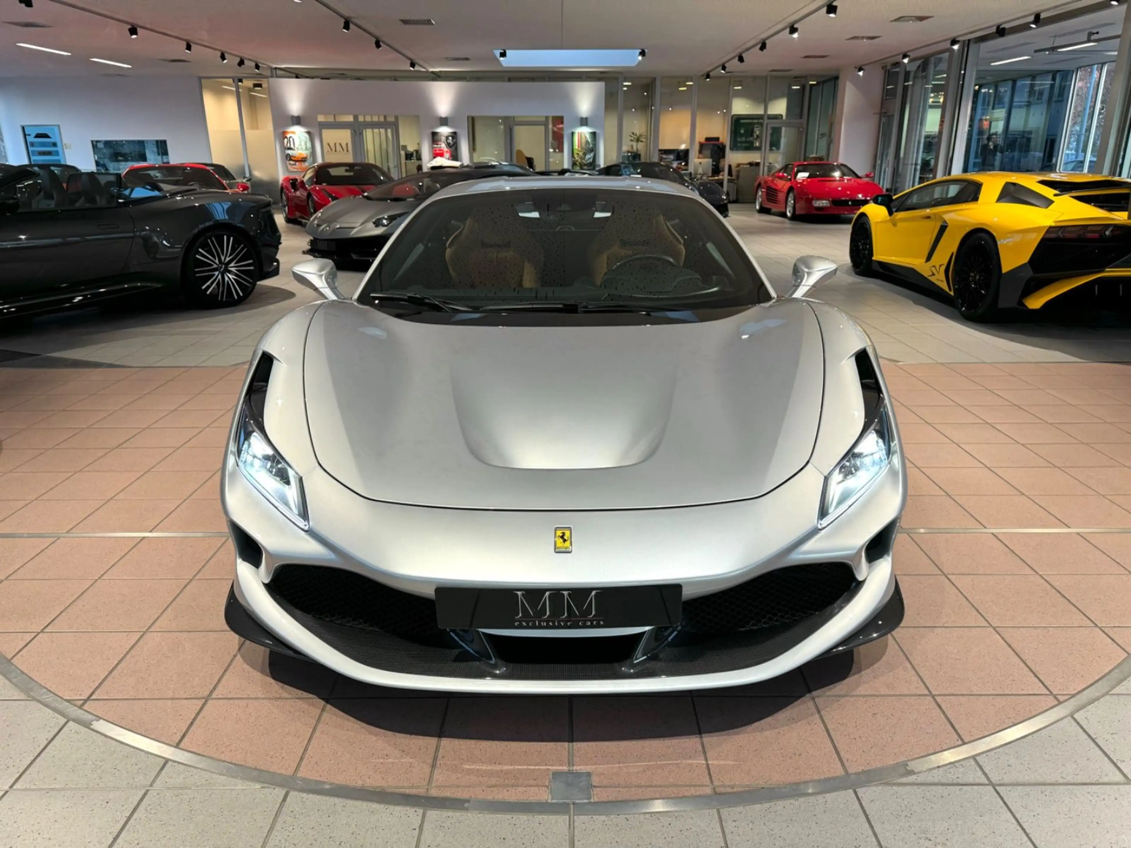 Ferrari F8 Tributo Carbon/Lift/Racings/Passenger/JBL — photo 3