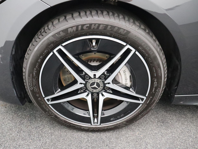 Mercedes-Benz C 300 e AMG Line Break + PANORAMISCH DAK + 360 CAMERA + — photo 7