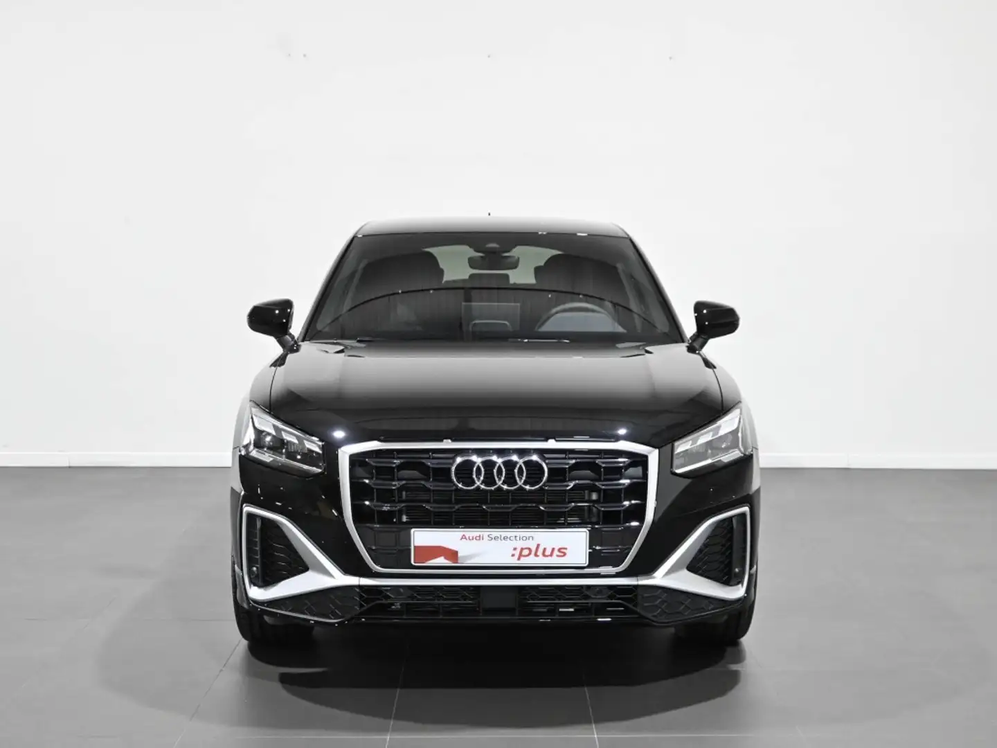 Audi Q2 35 TDI Adrenalin S tronic 110kW Negro - 2