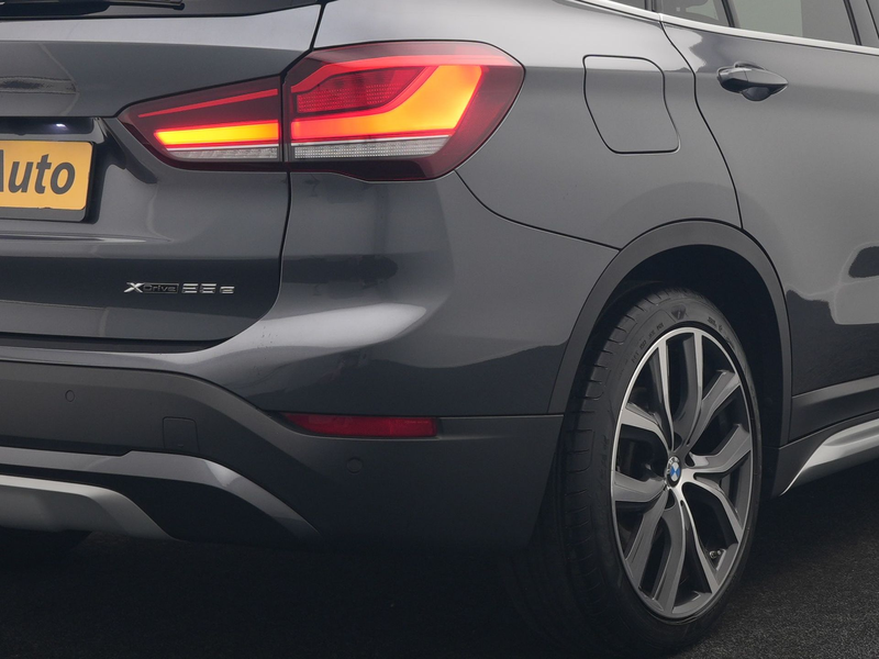BMW X1 xDrive25e X Line PHEV 221pk Dealer O.H. SOH 92.2% — photo 8