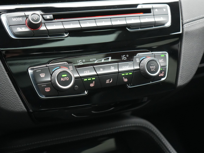 BMW X1 xDrive25e X Line PHEV 221pk Dealer O.H. SOH 92.2% — photo 18