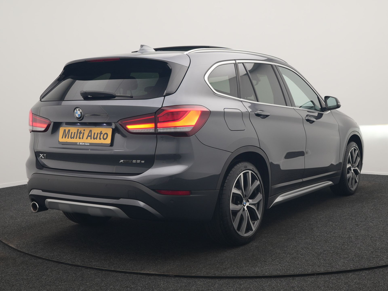 BMW X1 xDrive25e X Line PHEV 221pk Dealer O.H. SOH 92.2% — photo 3