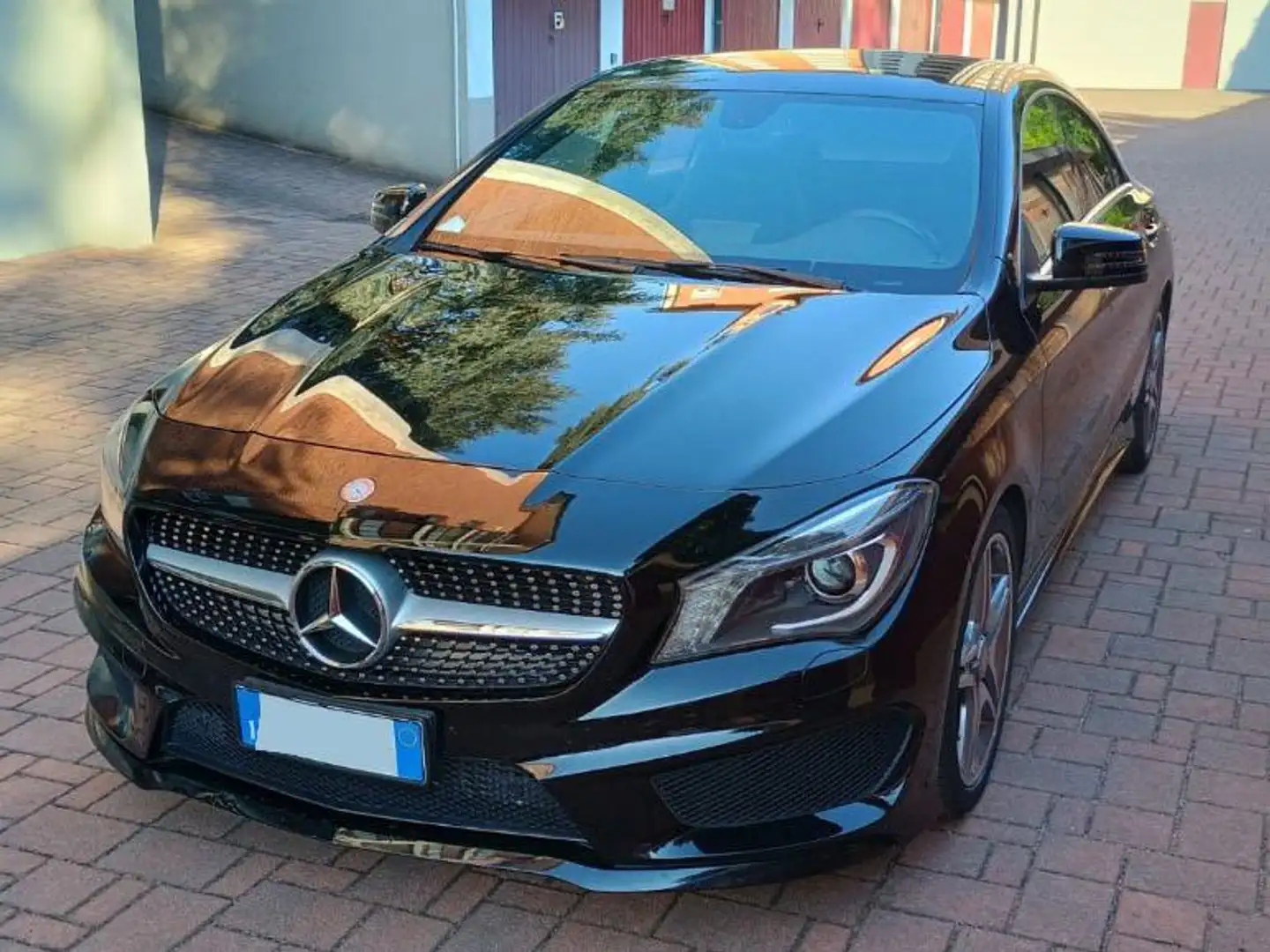 Mercedes-Benz CLA 180 CLA 180 Premium "AMG" Line Nero - 1