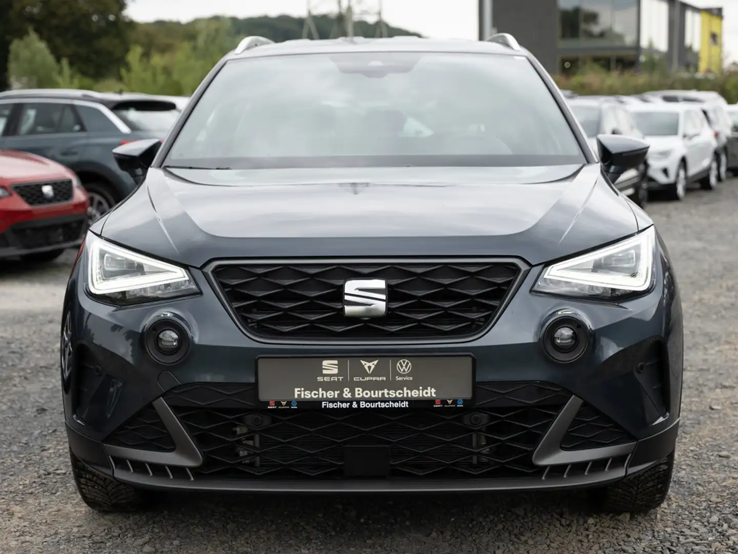 SEAT Arona 1.0 TSI FR KAM NAV PDC LED SHZ Grijs - 2