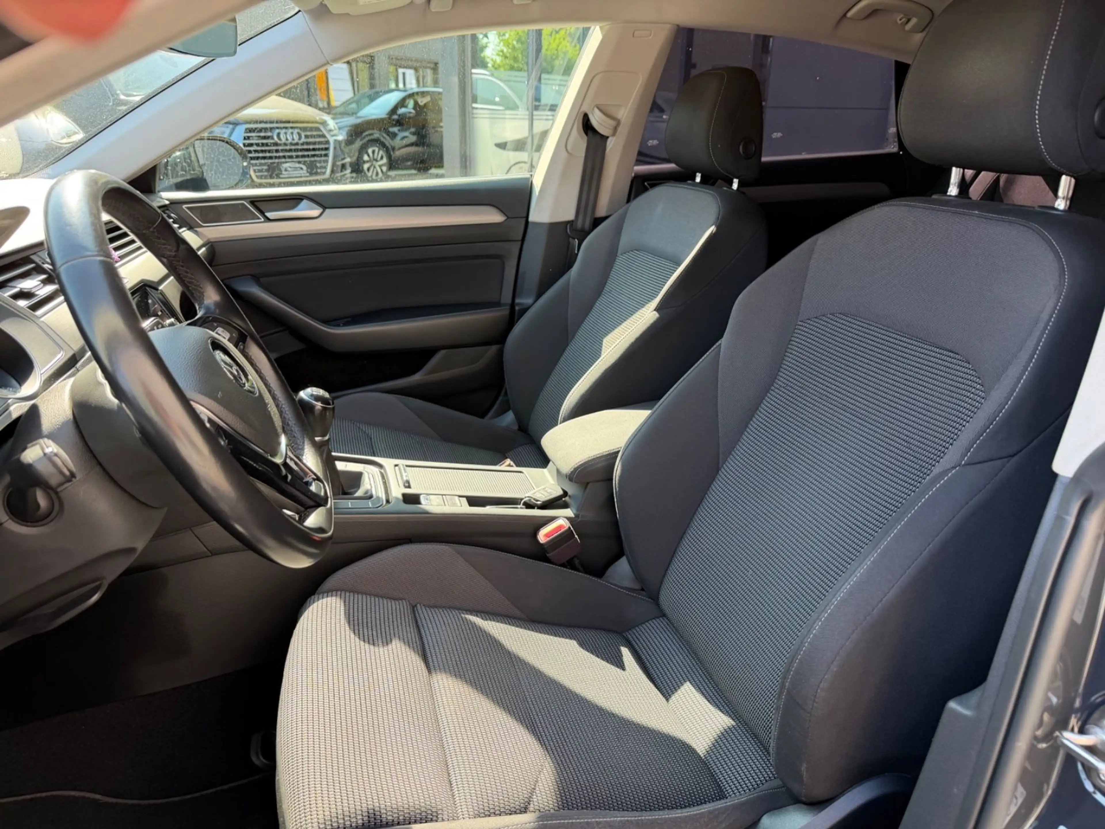 Volkswagen Arteon Basis/SPORTFEDER*/TEMPOM*/KLIMA/TOP* — photo 11
