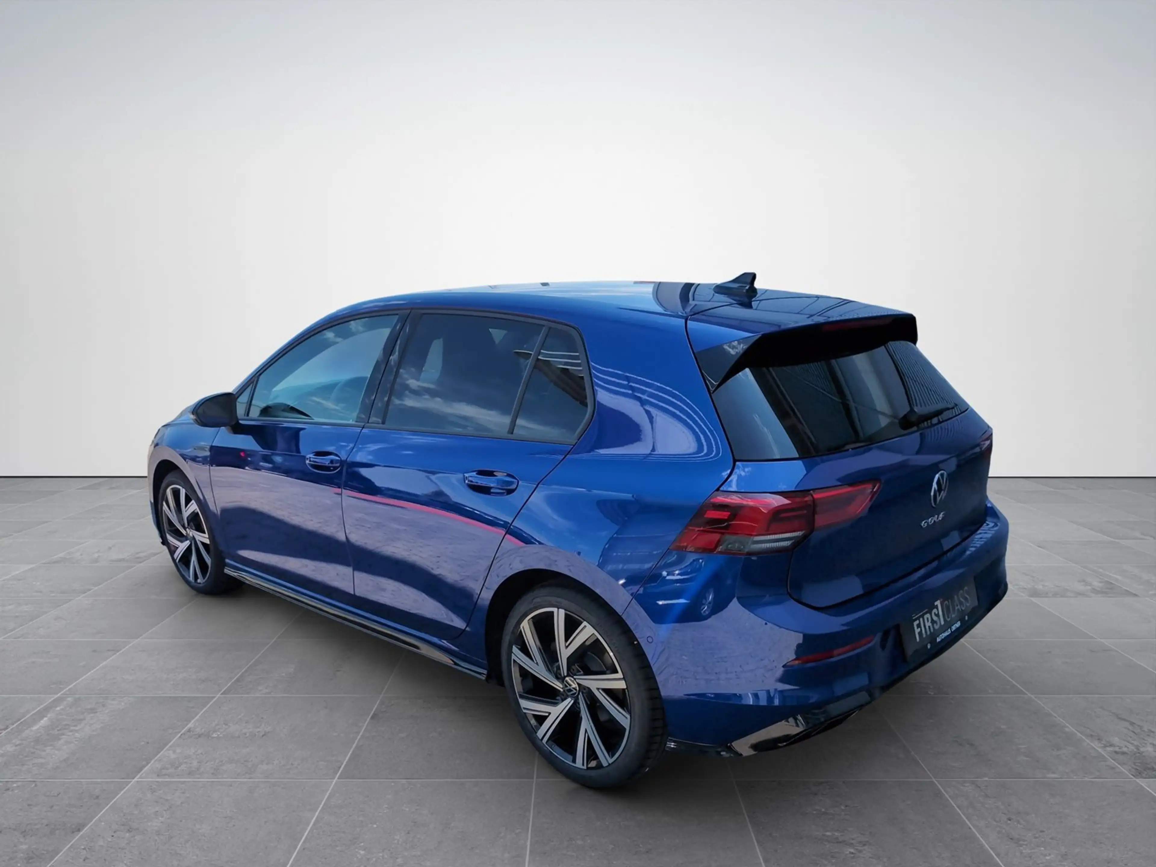 Volkswagen Golf R R-Line TSI — photo 4