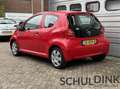 Toyota Aygo 1.0-12V |20 euro p/m wegenbelasting|zuinig Rood - thumbnail 4