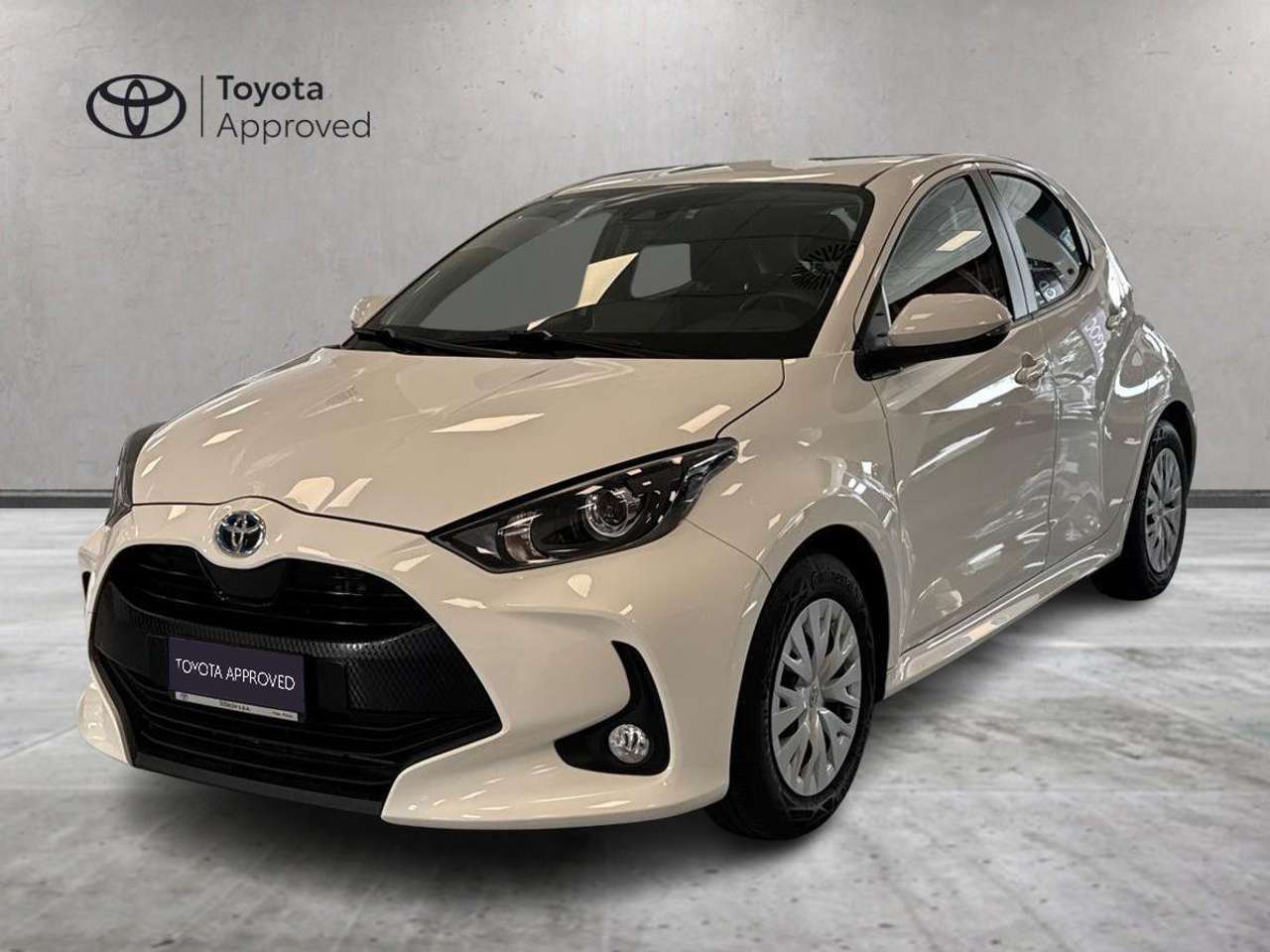 Toyota Yaris Hybrid Active MY22