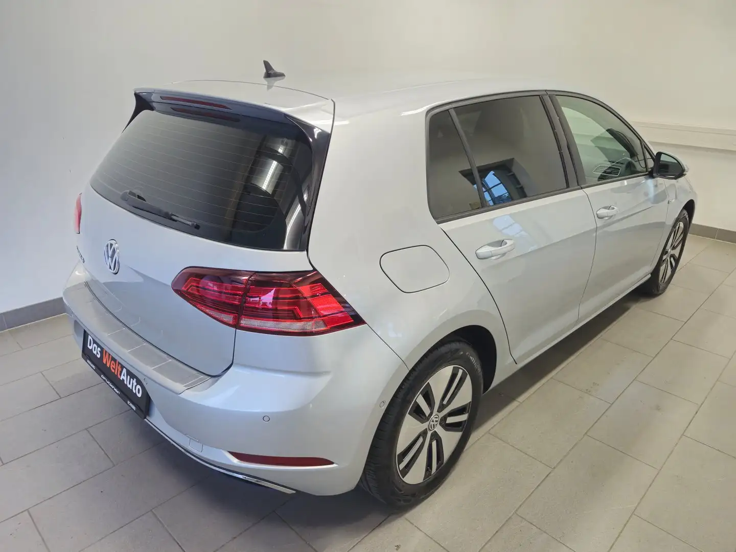 Volkswagen e-Golf VW e-Golf Silber - 2