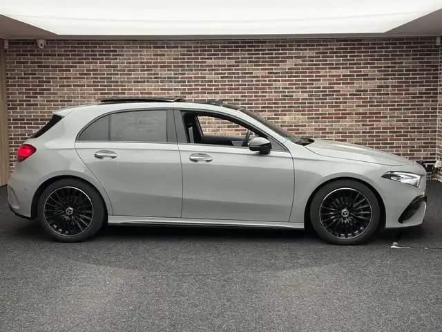 Mercedes-Benz A Class view 4