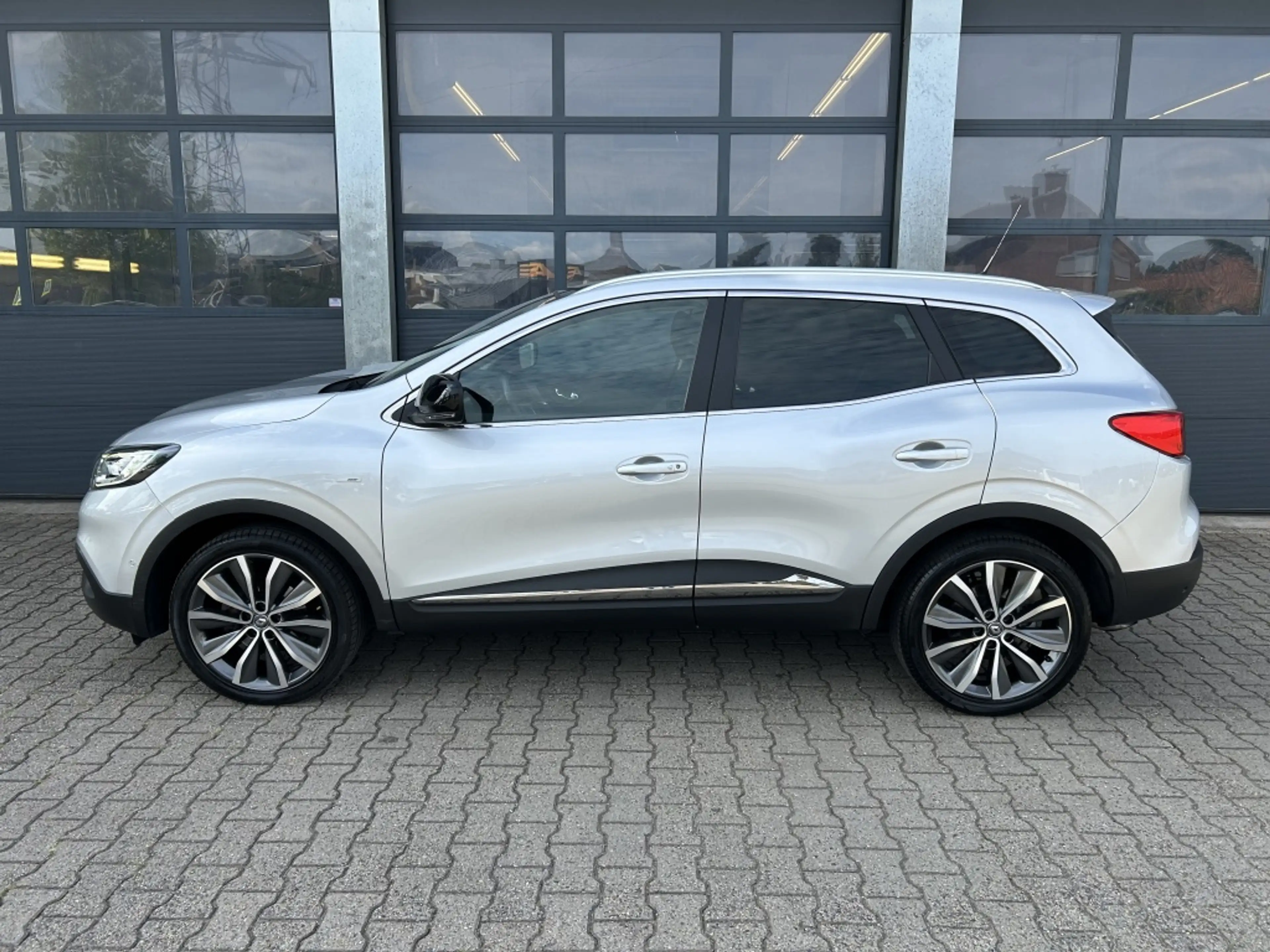 Renault Kadjar Energy TCe 130pk EDC Bose — photo 2