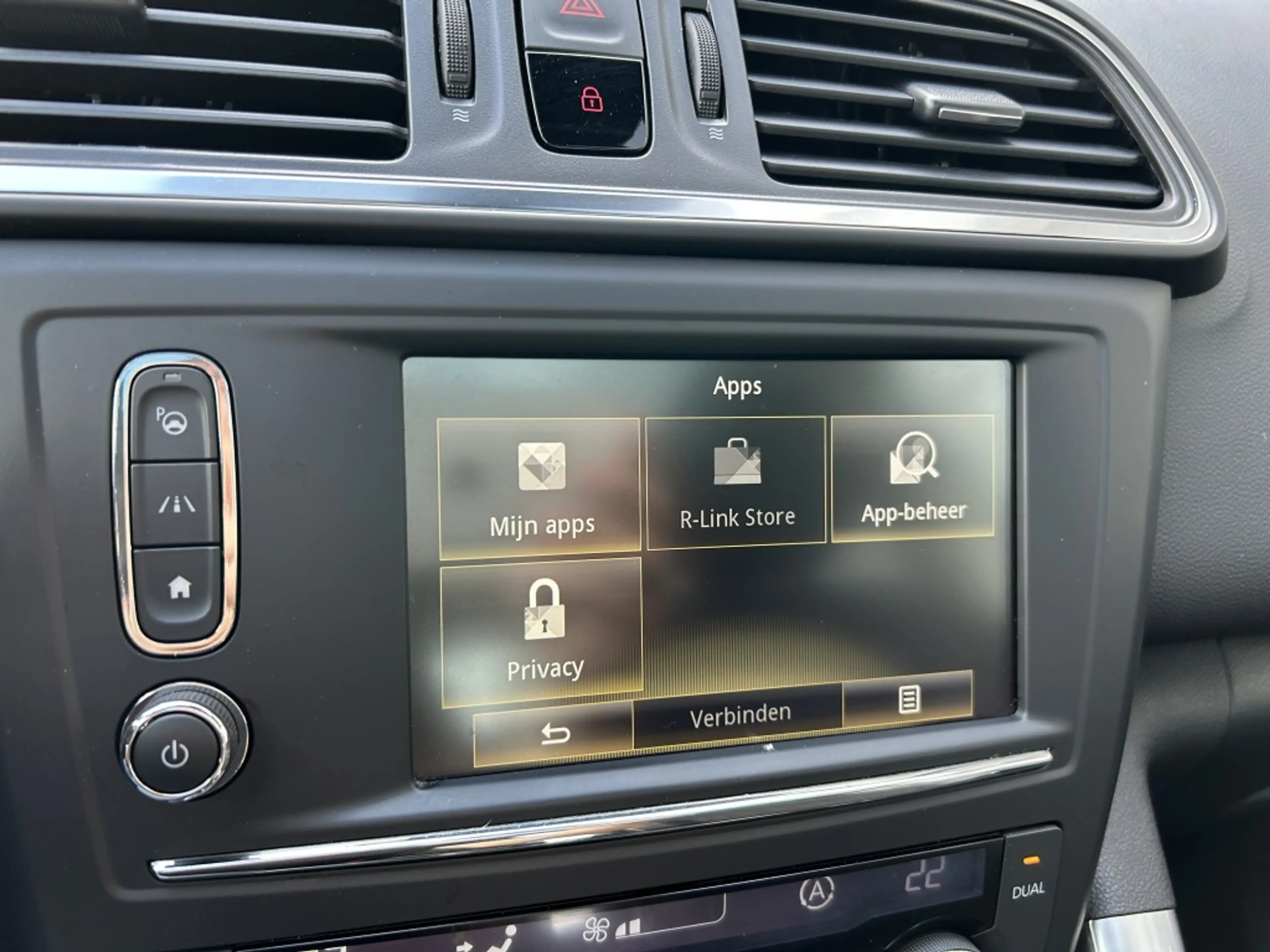 Renault Kadjar Energy TCe 130pk EDC Bose — photo 32