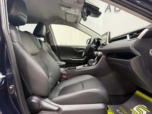 Toyota Rav4 view 12