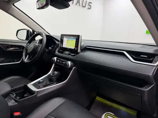 Toyota Rav4 view 10