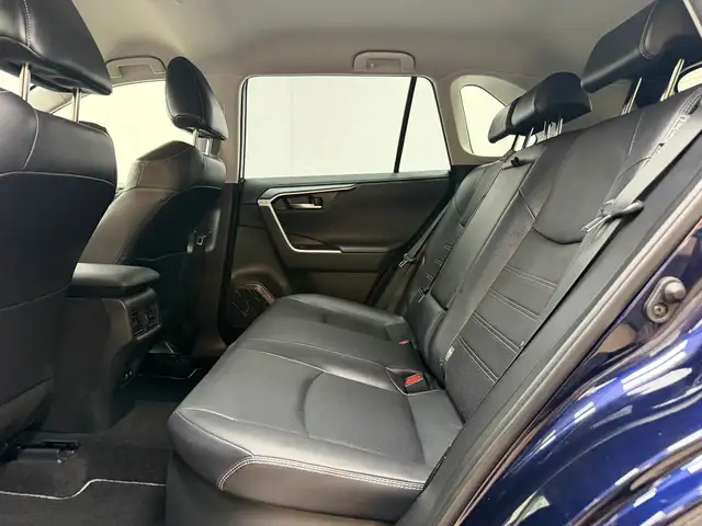 Toyota Rav4 view 13