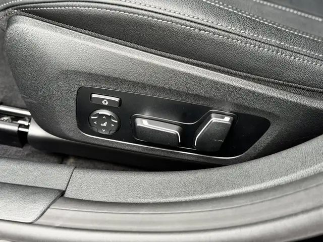BMW I4 view 16