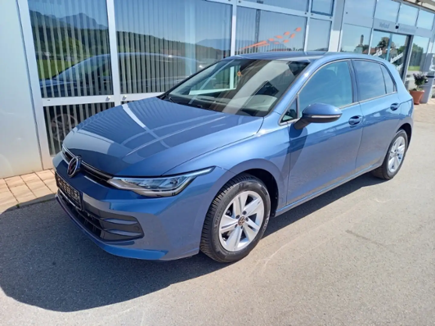 Volkswagen Golf VIII Life 1.5 TSI ACC PDC CLIMATRONIC Bleu - 2