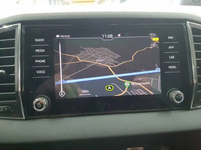 Skoda Karoq view 12