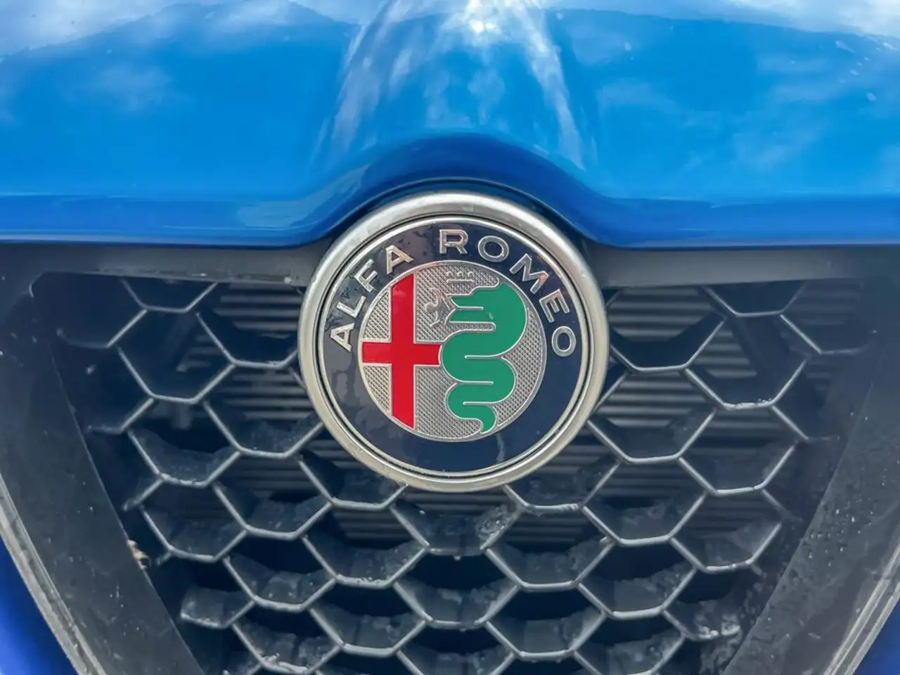 Alfa Romeo Stelvio снимка Alfa Romeo Stelvio