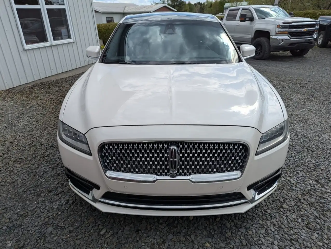 Lincoln Continental снимка Lincoln Continental