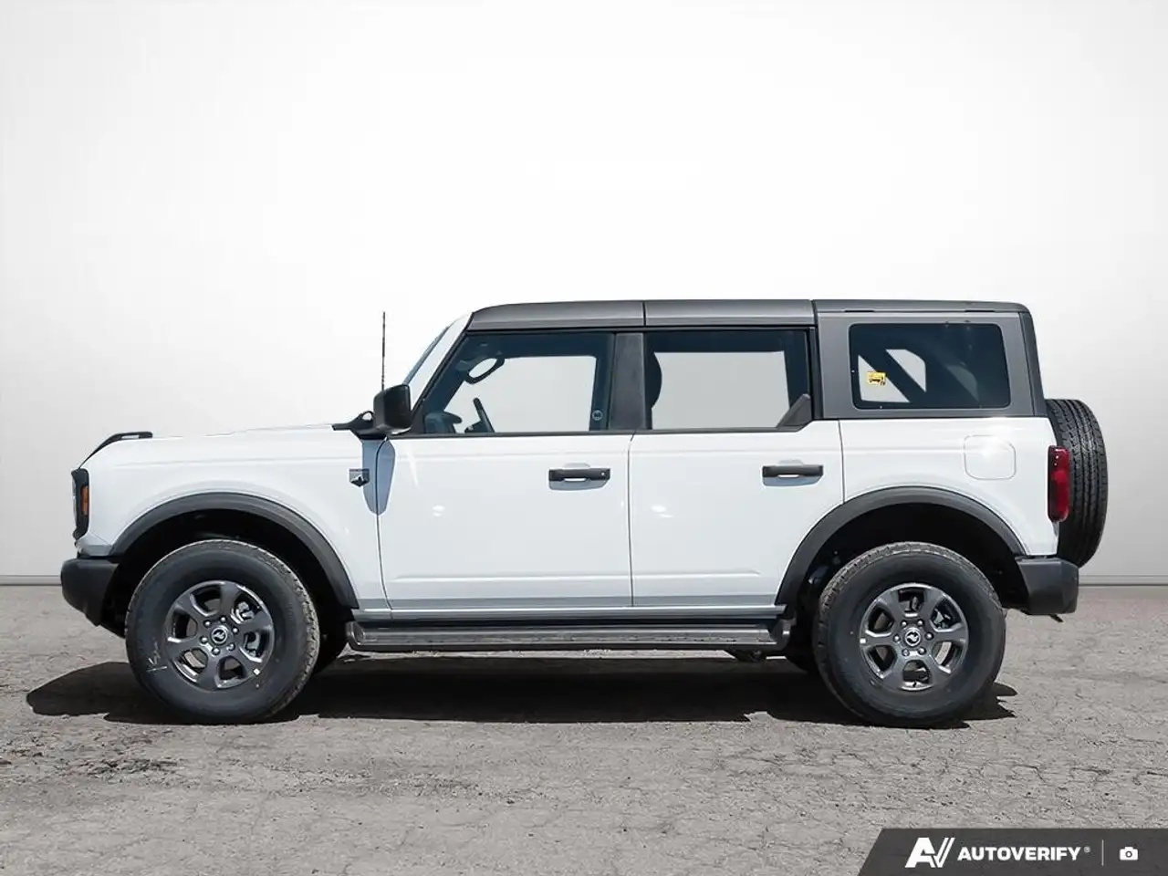 Ford Bronco снимка Ford Bronco