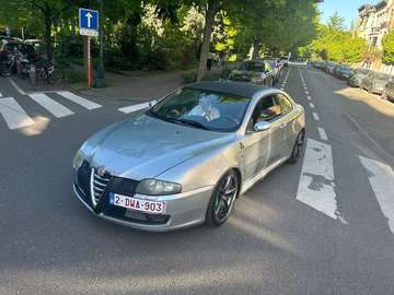 Gt 3.2i V6 Distinctive