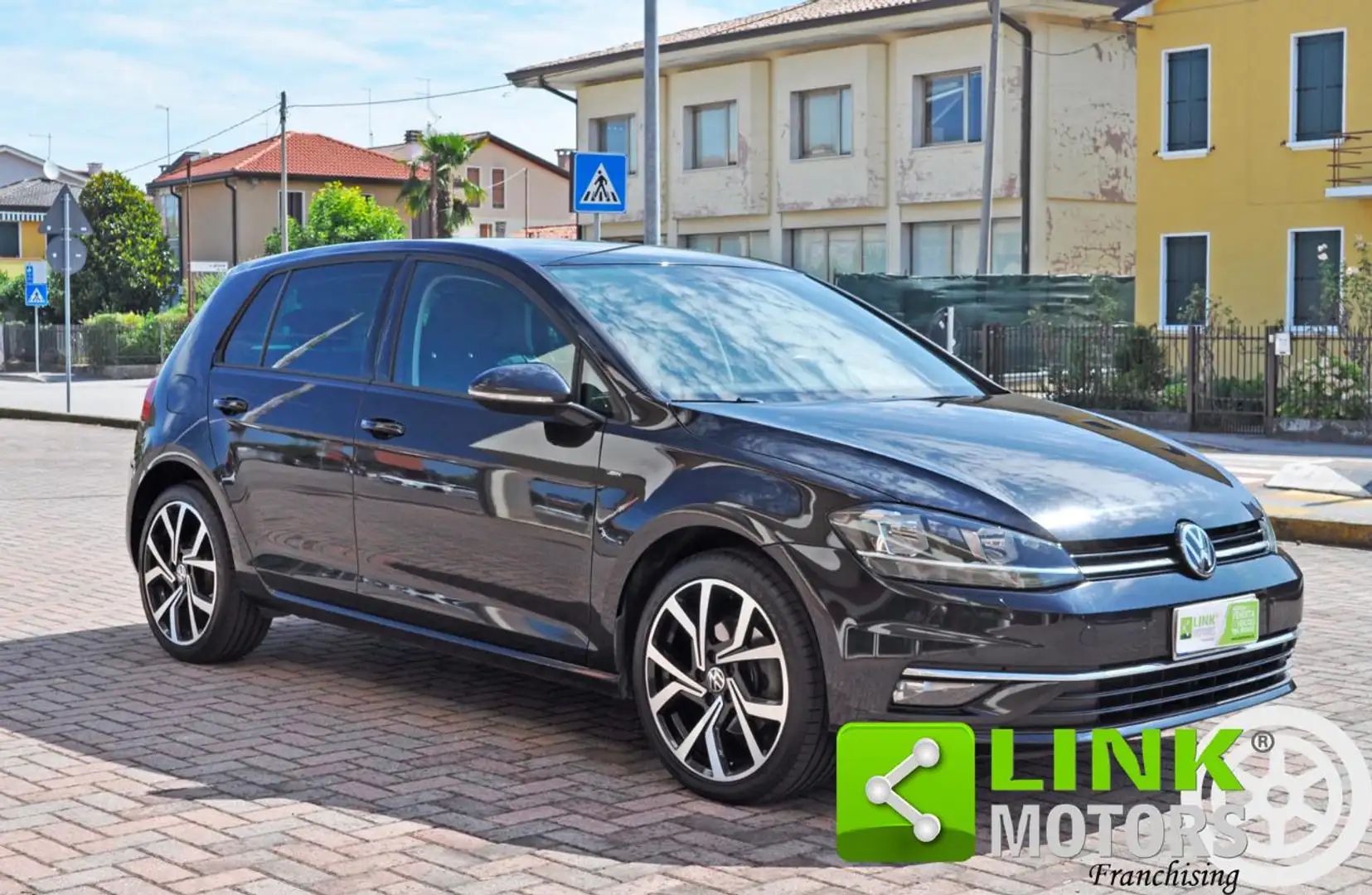 Volkswagen Golf 1.6 TDI 115 CV 5p. Join BlueMotion Technology Zwart - 1
