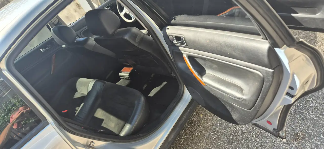 Volkswagen Passat Variant 1,9 Highline TDI PD, foto 7