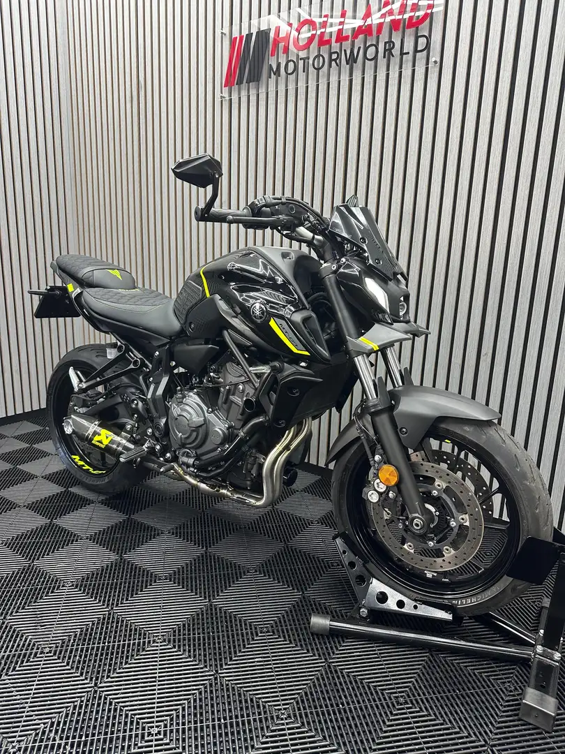 Yamaha MT-07 Valentino Rossi editie - 2