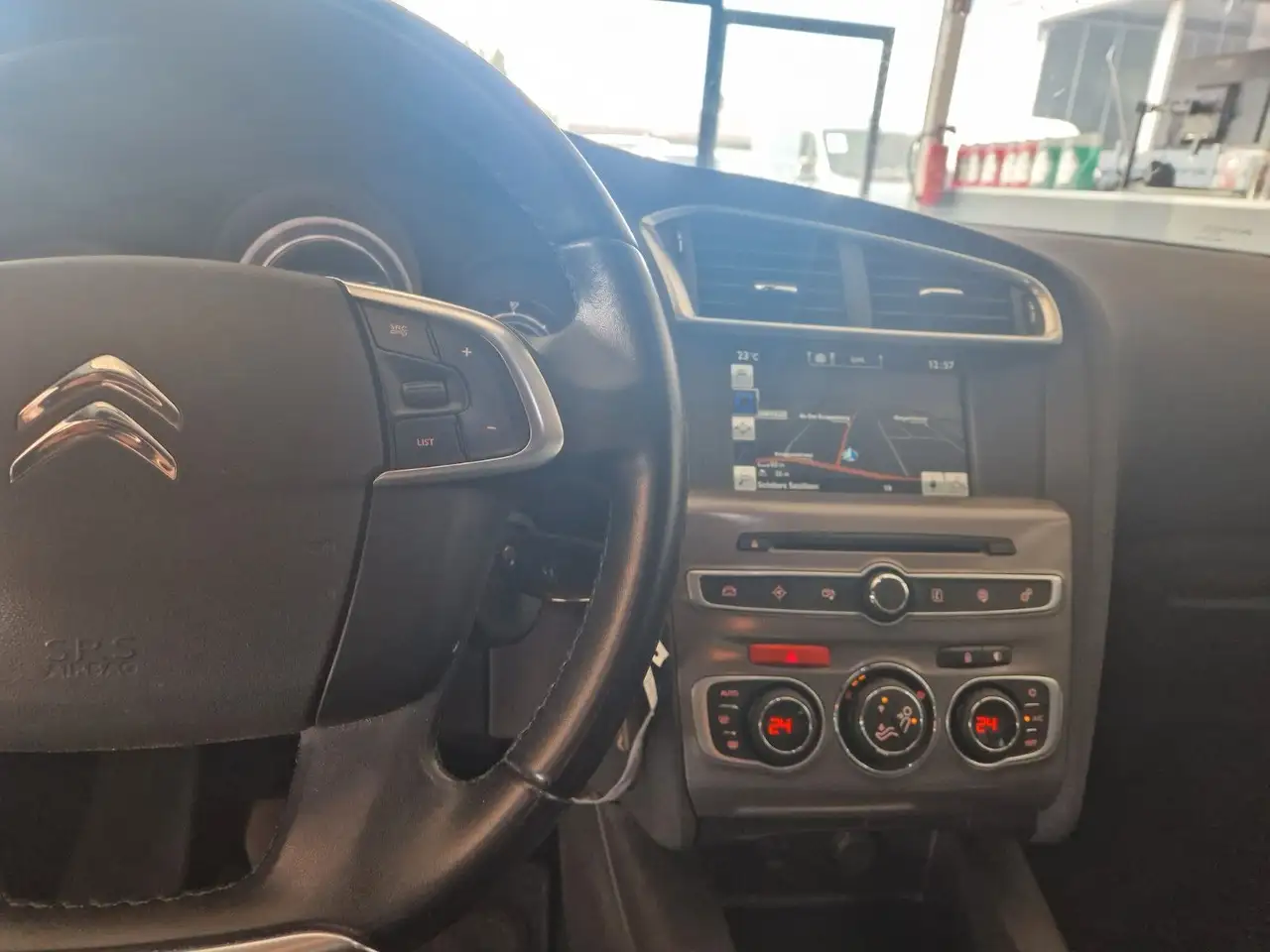 Das Auto