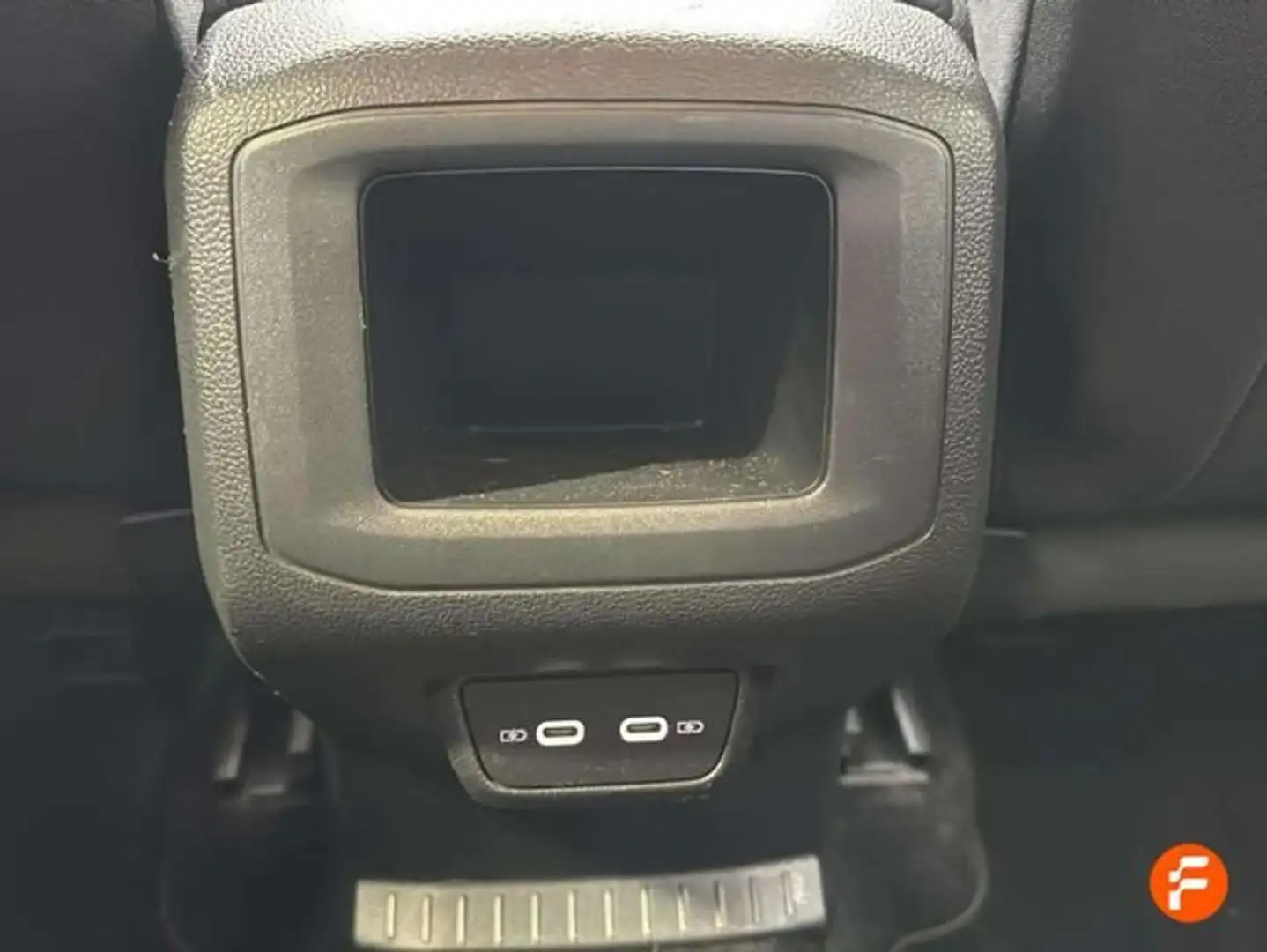 Volkswagen T-Cross 1.0 TSI Advance DSG7 81kW Gris - 2