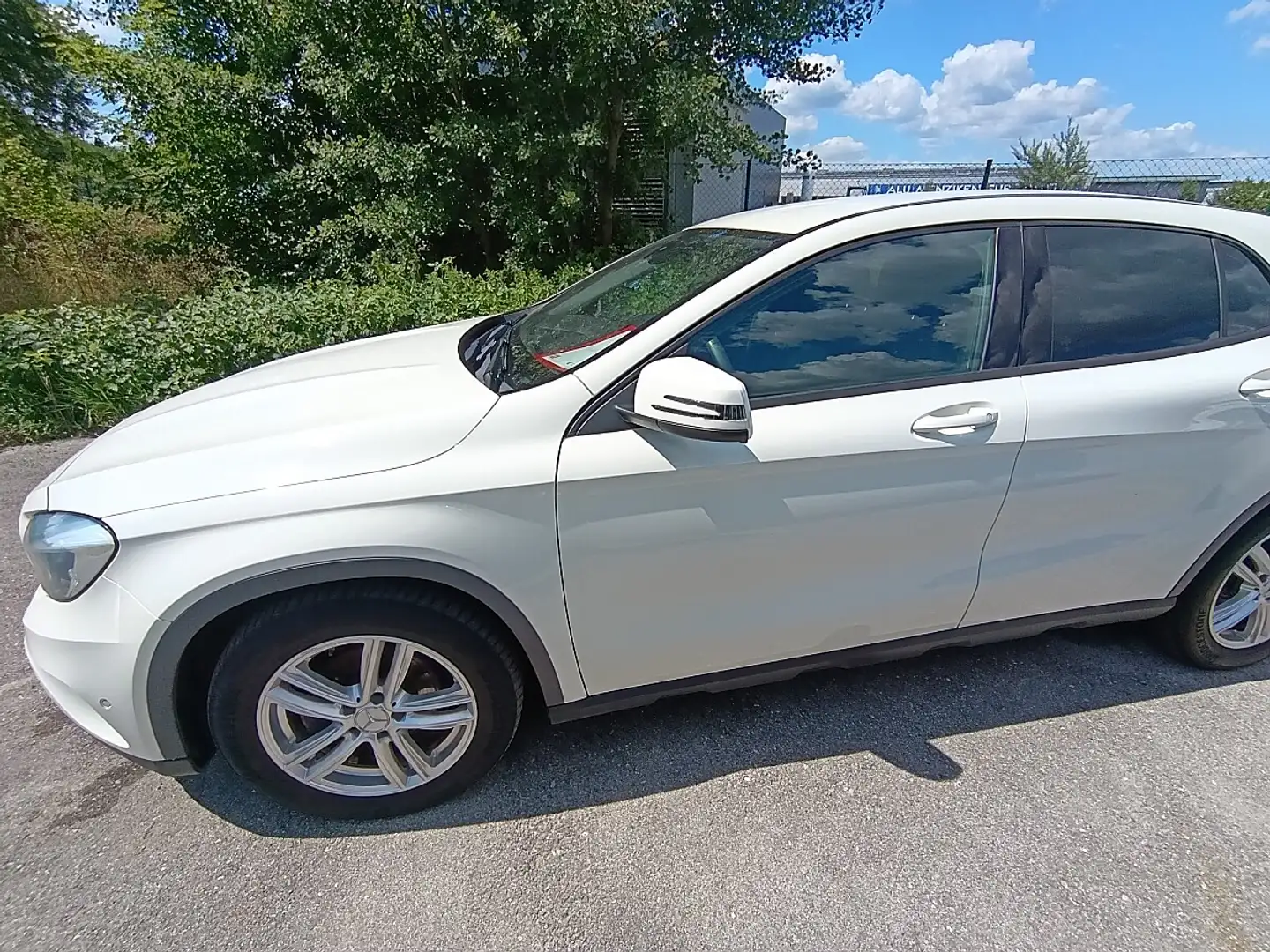 Mercedes-Benz GLA 180 CDI Aut. Weiß - 2