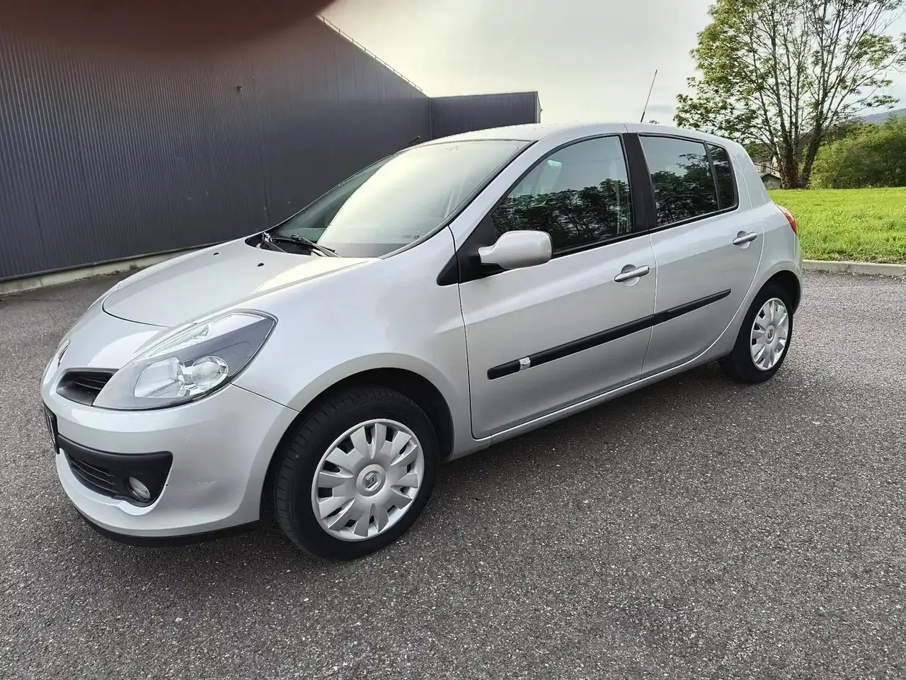 Renault Clio 1.5 dCi 105 Initiale