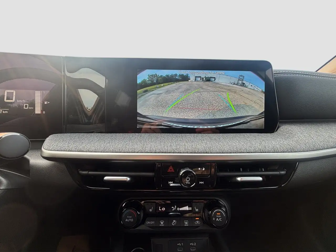 Nissan Kicks photo Nissan Kicks