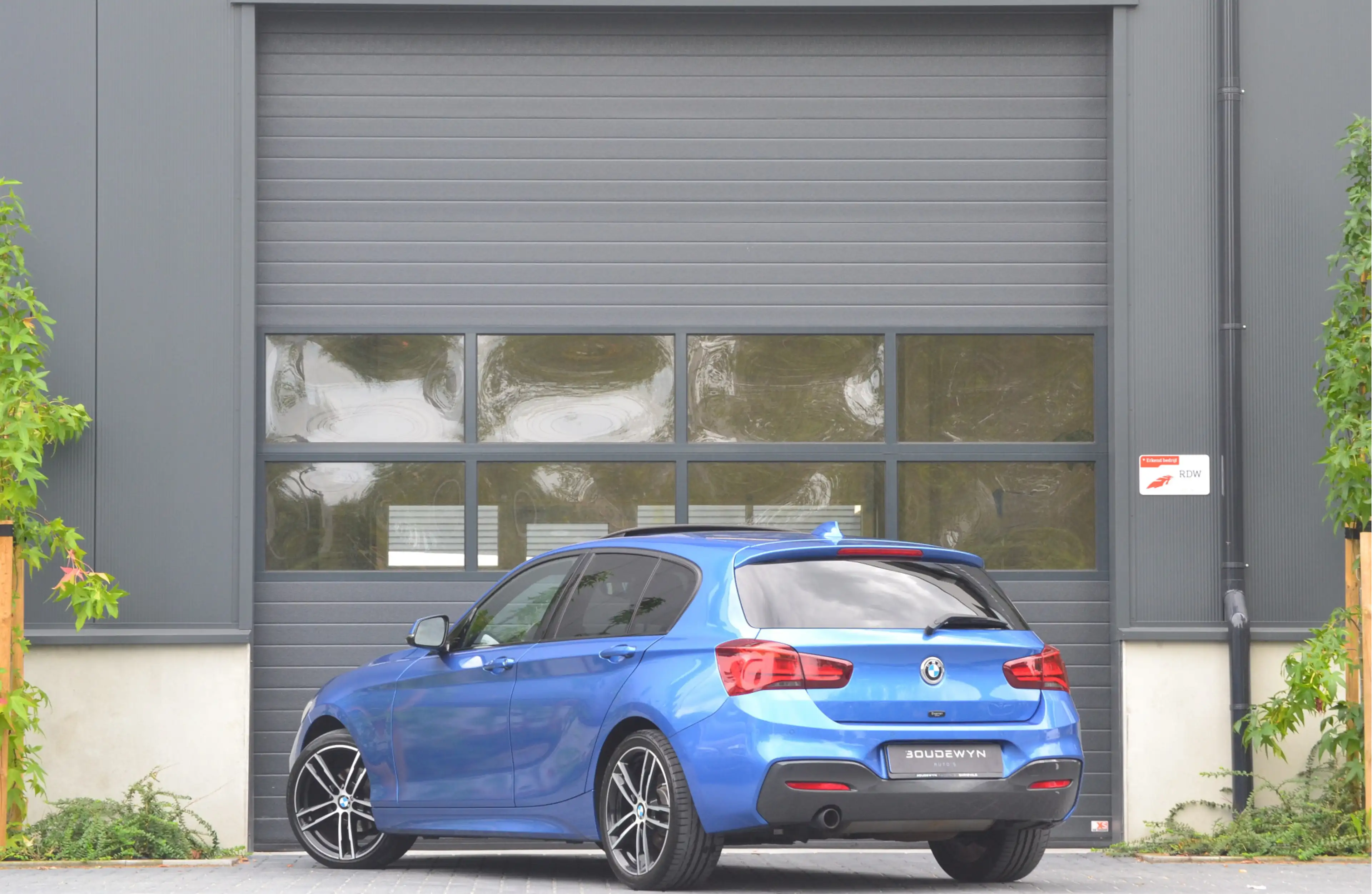 BMW 118 1-serie 118i Corporate Lease Executive M-Sport NAP — photo 4