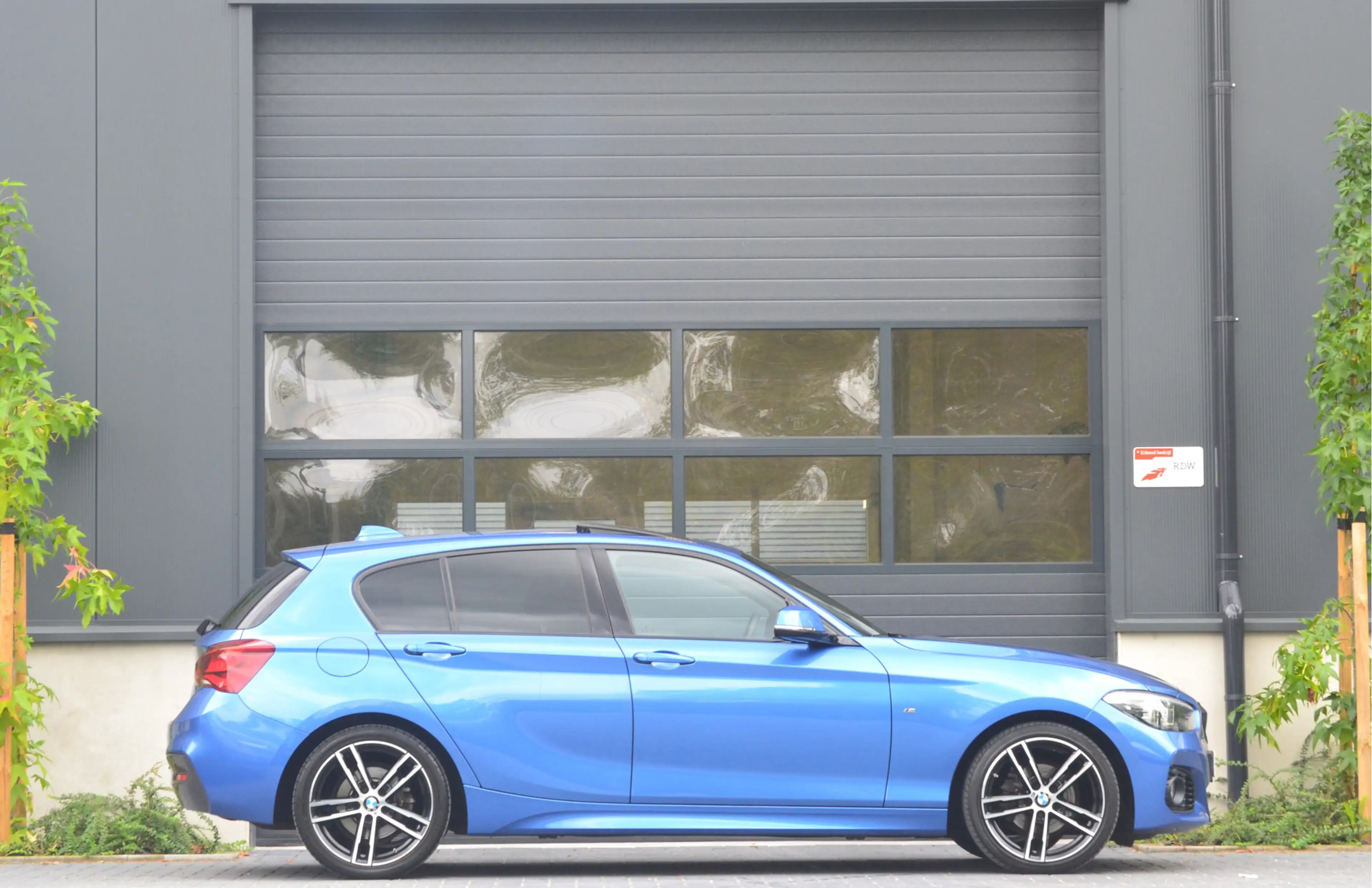 BMW 118 1-serie 118i Corporate Lease Executive M-Sport NAP — photo 10