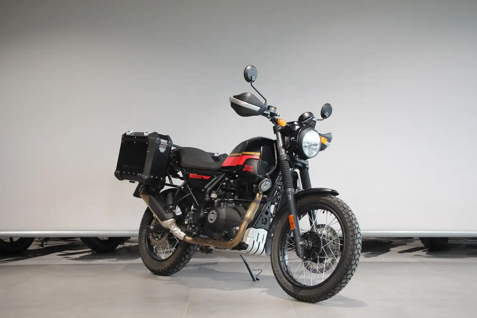 Royal Enfield Scram 411 Rojo - 2