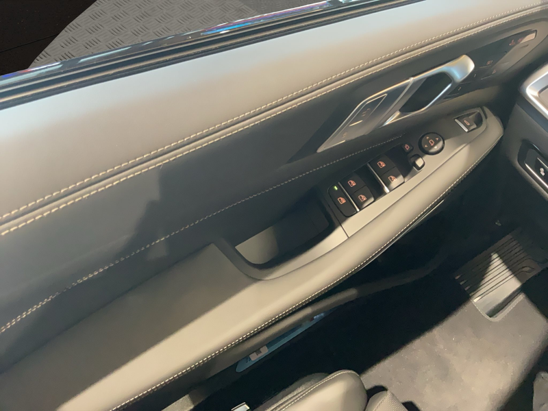 BMW X7 xDrive40d M Sport — photo 13