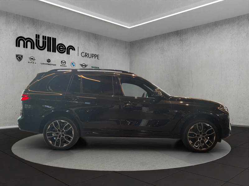 BMW X7 xDrive40d M Sport — photo 7
