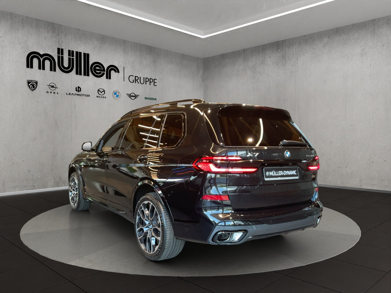 BMW X7 xDrive40d M Sport — photo 4